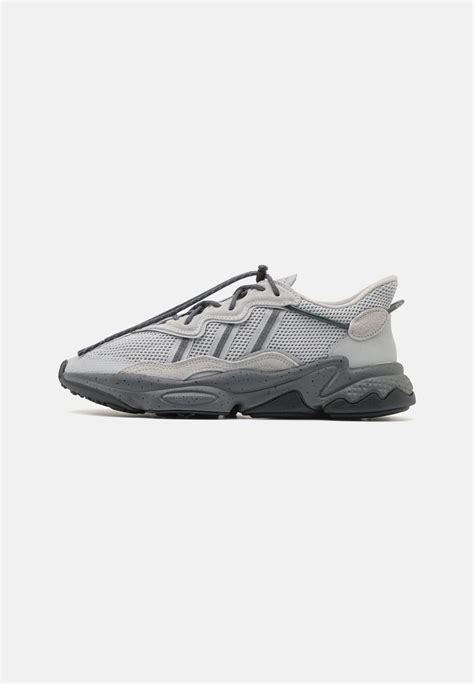 adidas ozweego 28|Adidas originals OZWEEGO unisex.